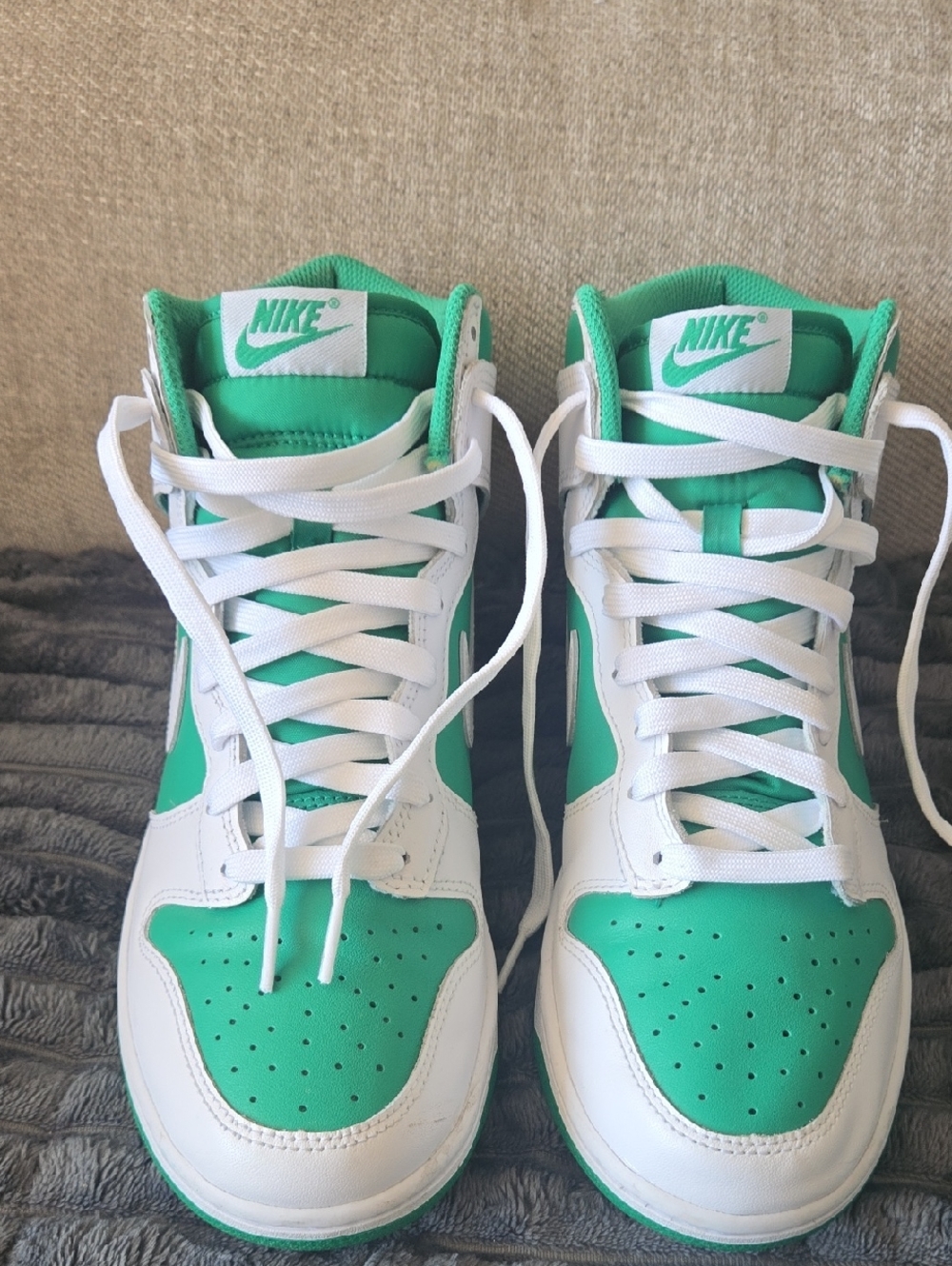 Nike White & Green Mid-Top Sneakers